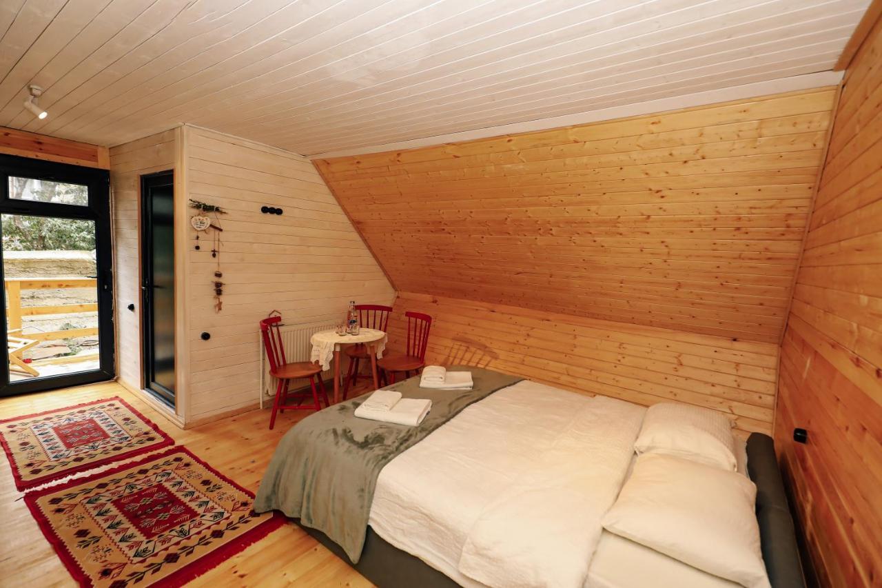 Wooden Cottage "Green House" In Bakuriani Exterior foto